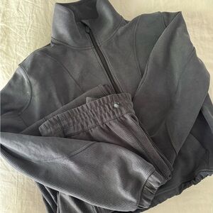 Lululemon black softstreme jacket and pants SET